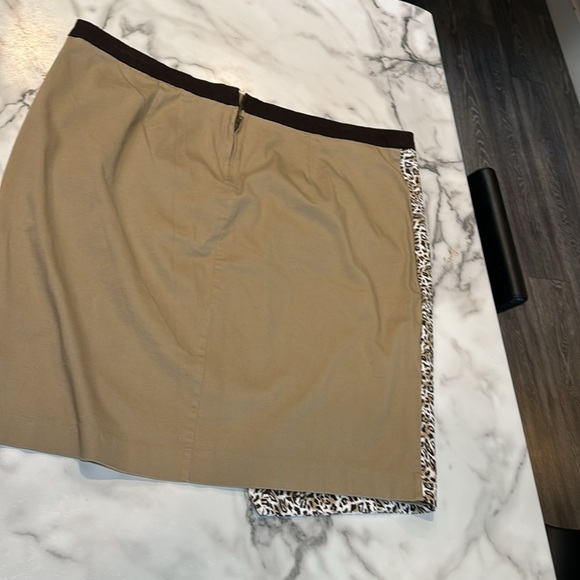 Waist 24”length 24” real pretty skirt camel with animal print cool cross design - Picture 5 of 7